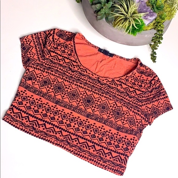 Forever 21 Crop Ancient Aztec Print coral crop top T-shirt orange - Picture 1 of 4